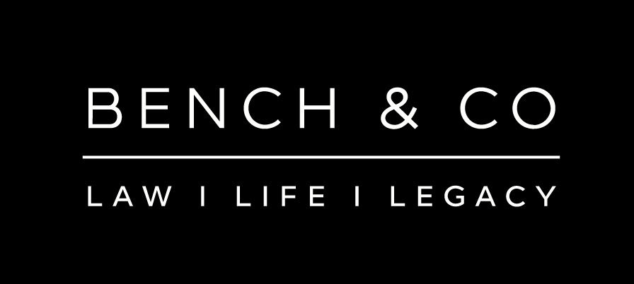 Bench Law : Puerto Banus Marbella